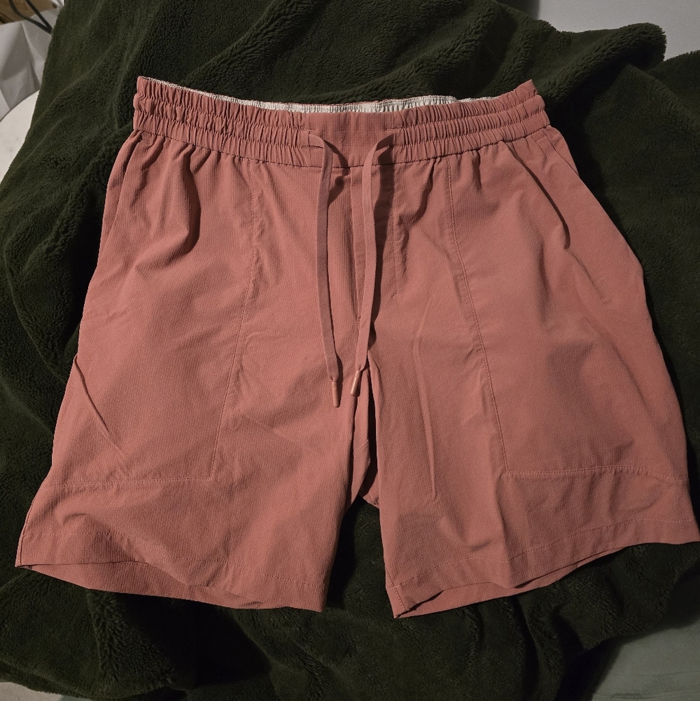 Lululemon Men's Shorts